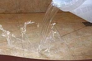 涿鹿漏水维修 免砸砖防水材料该如何施工